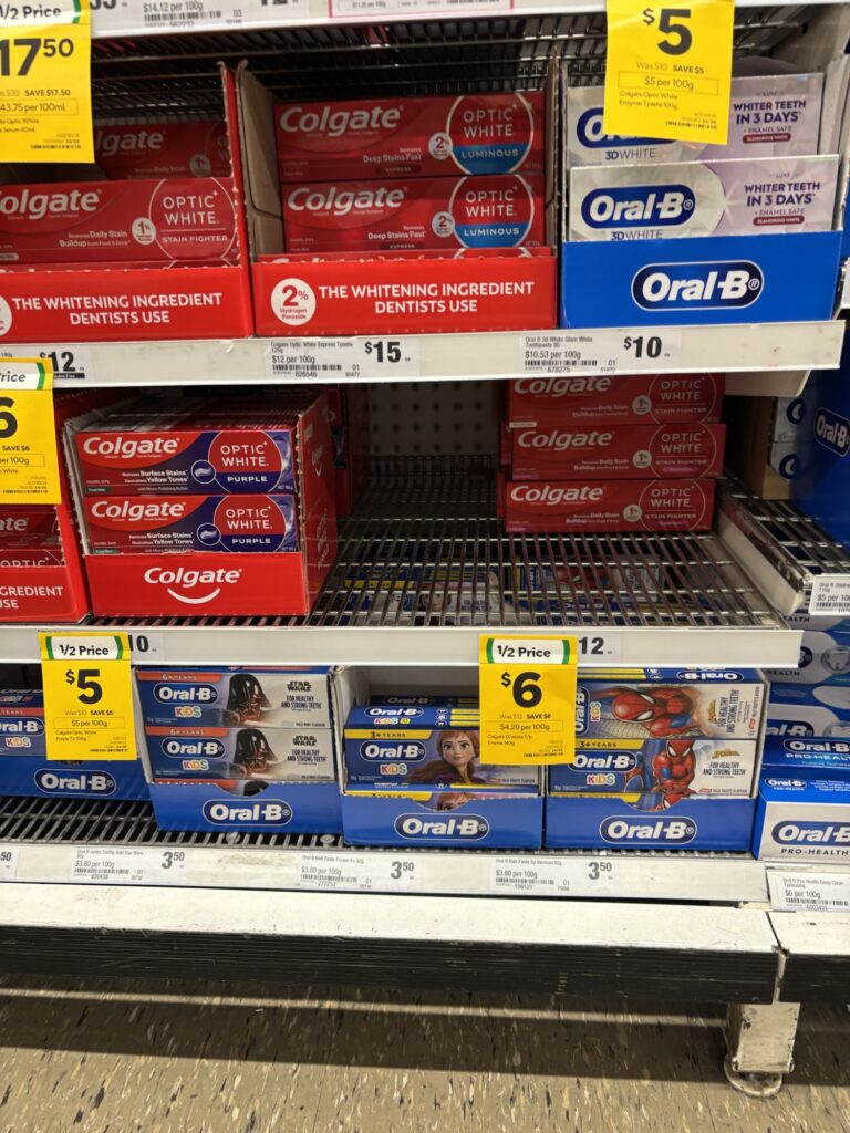 ケアンズ　ウールワース