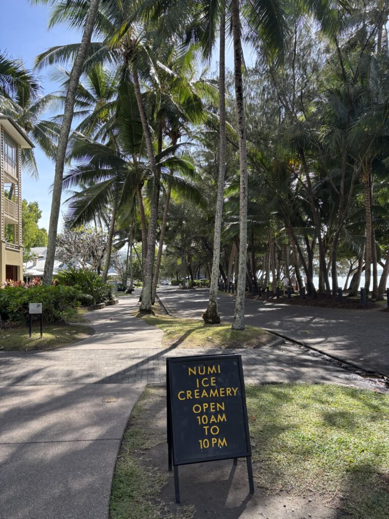 オーストラリア　パームコーブ
NUMI ICE CREAMERY