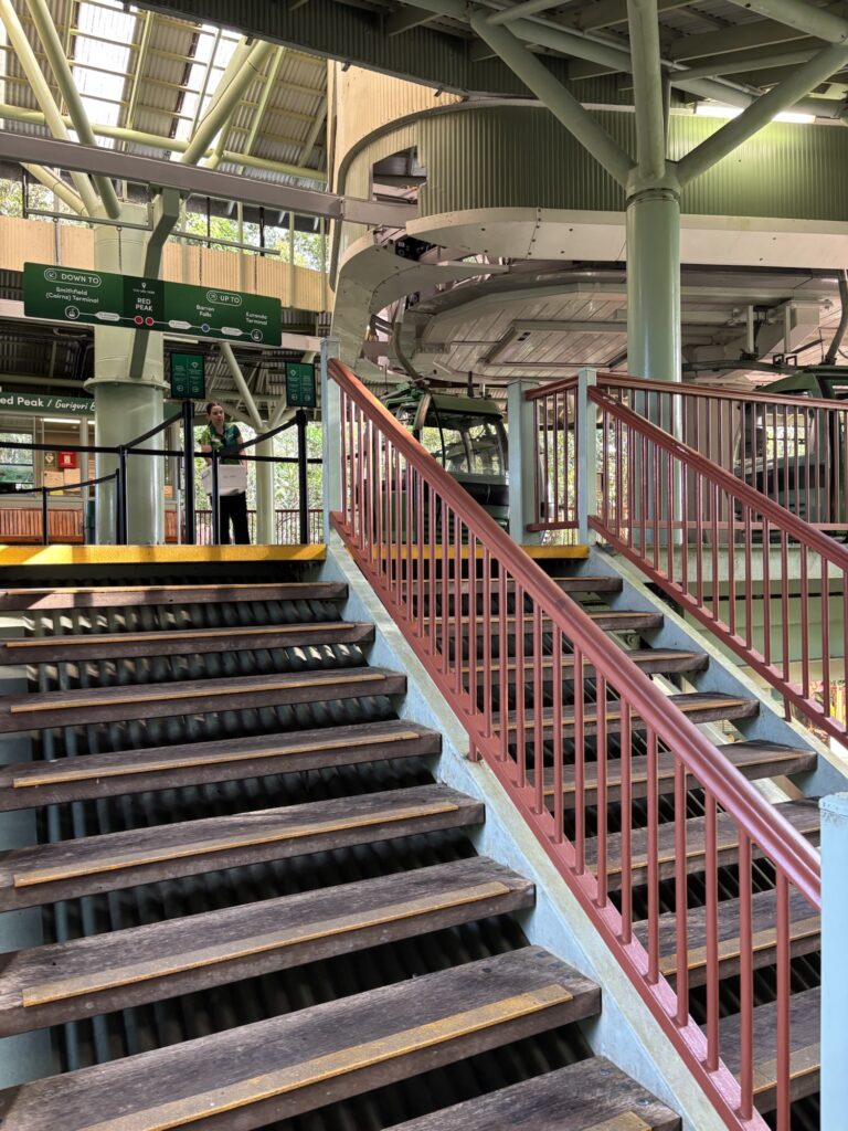 スカイレール　Red Peak