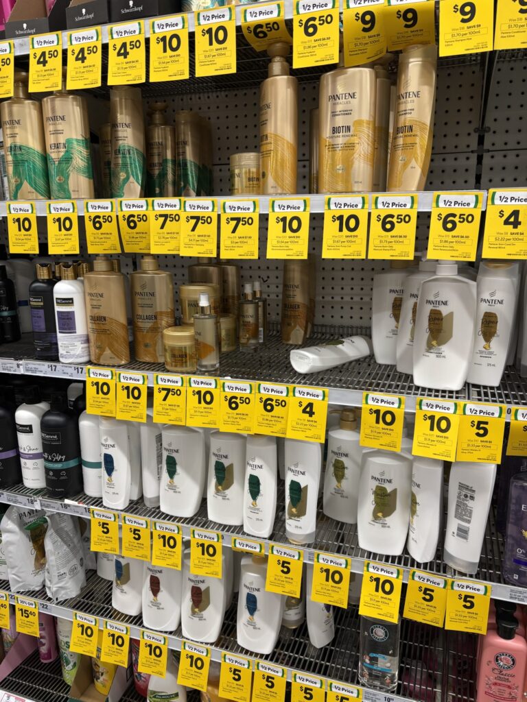 ケアンズ　ウールワース