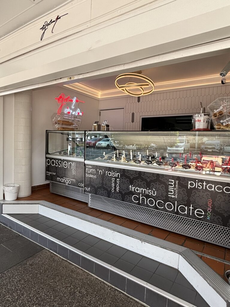 ケアンズ　ジェロッチオ