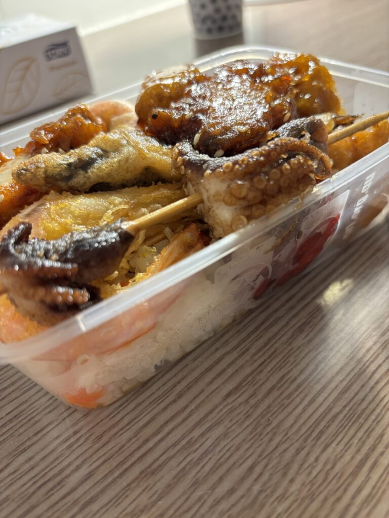 ケアンズ　ナイトマーケット