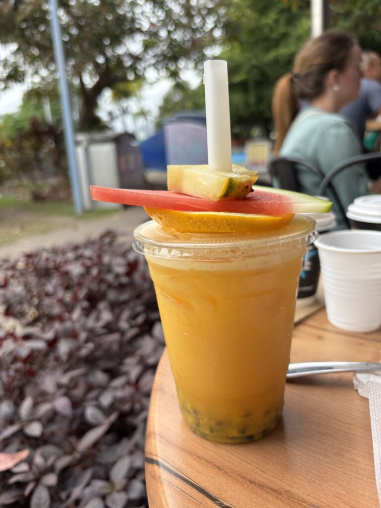 マディーズカフェ　フレッシュジュース