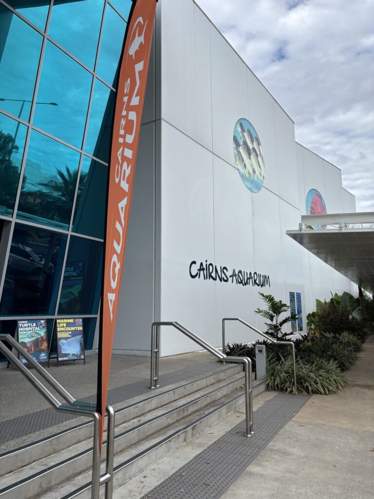 ケアンズ水族館