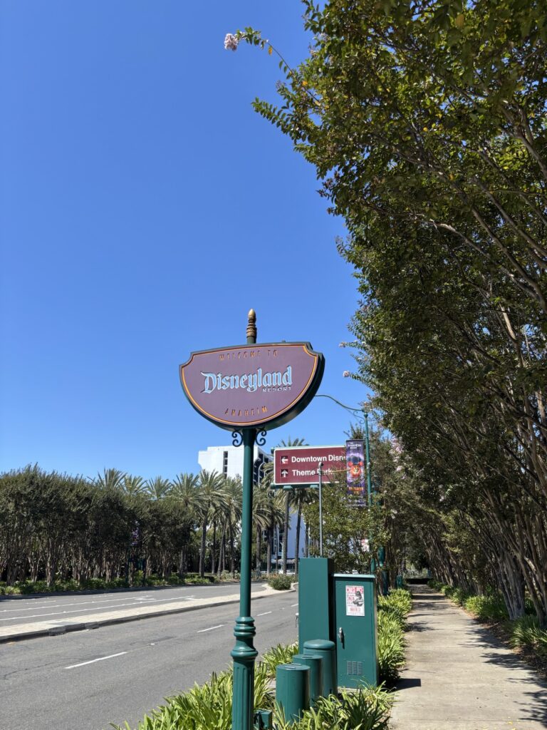 アナハイム カリフォルニア ディズニー