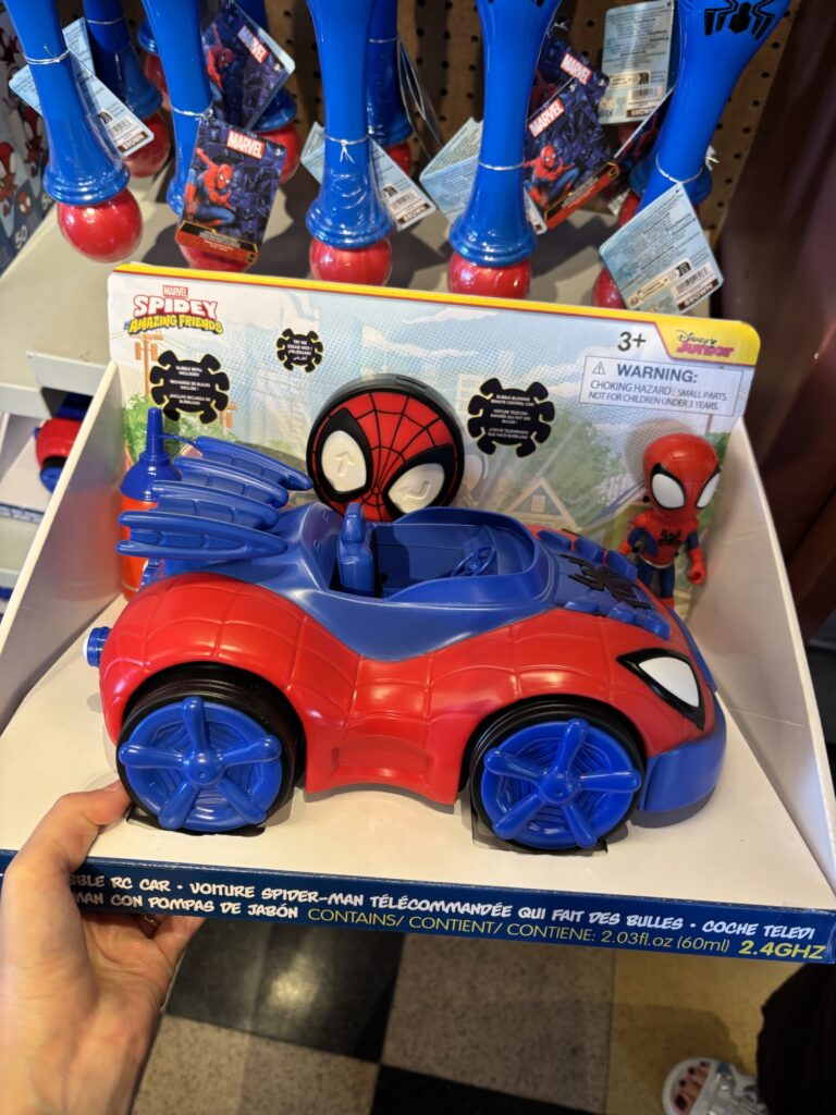 カリフォルニア・アドベンチャー　スパイダーマングッズ