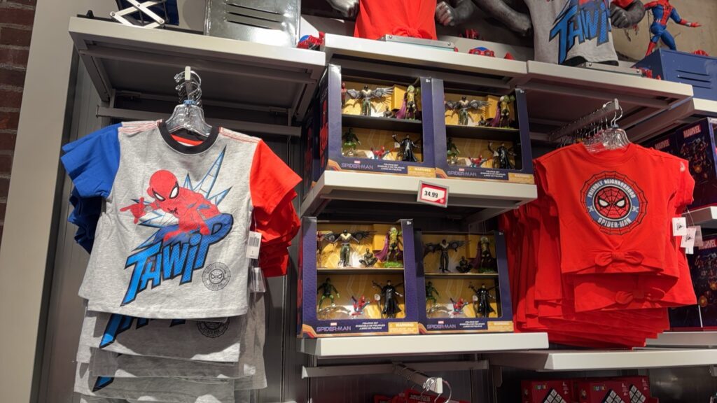 カリフォルニア・アドベンチャー　スパイダーマングッズ