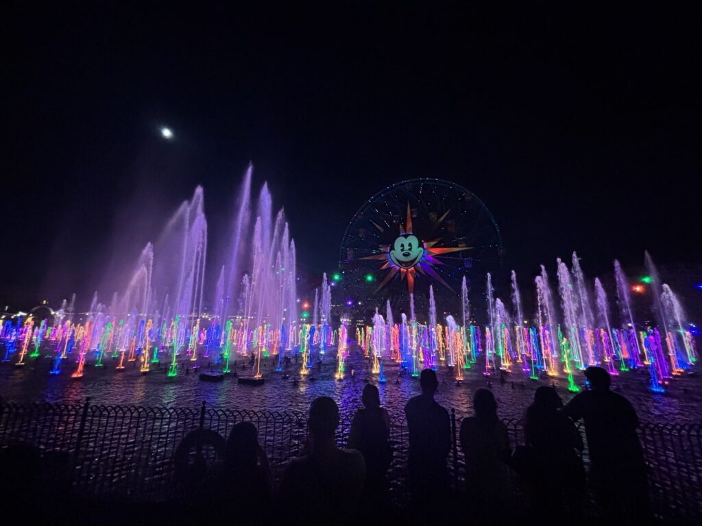 カリフォルニア・アドベンチャー　ワールド・オブ・カラー