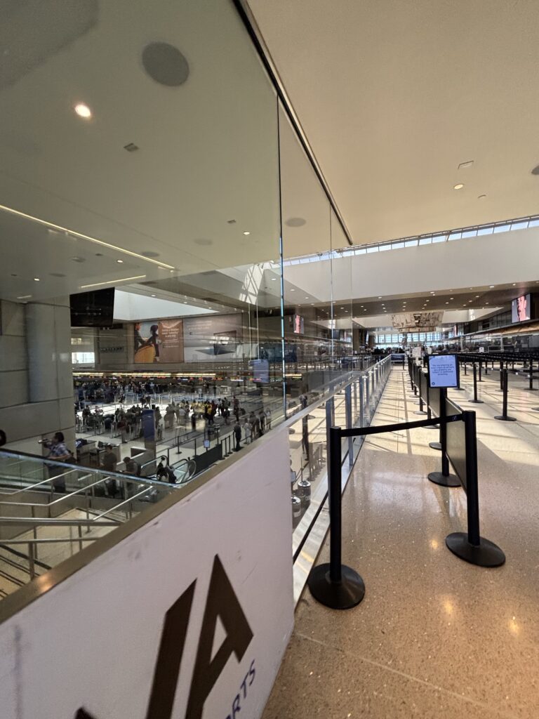 ロサンゼルス国際空港