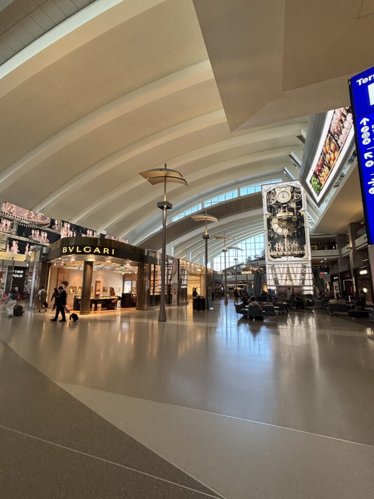 ロサンゼルス国際空港